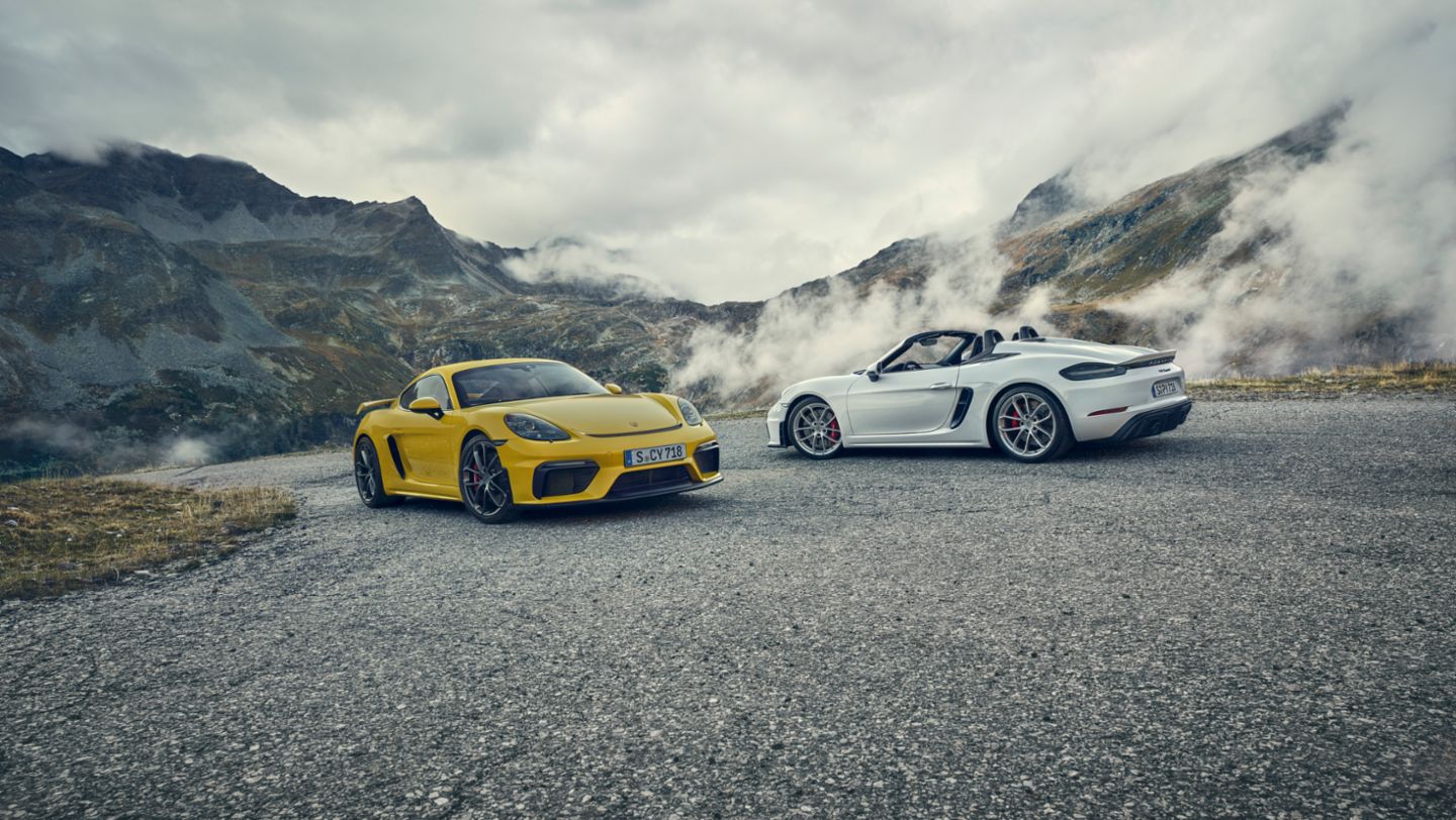 Porsche 718 Cayman and Boxster in the Mountains
